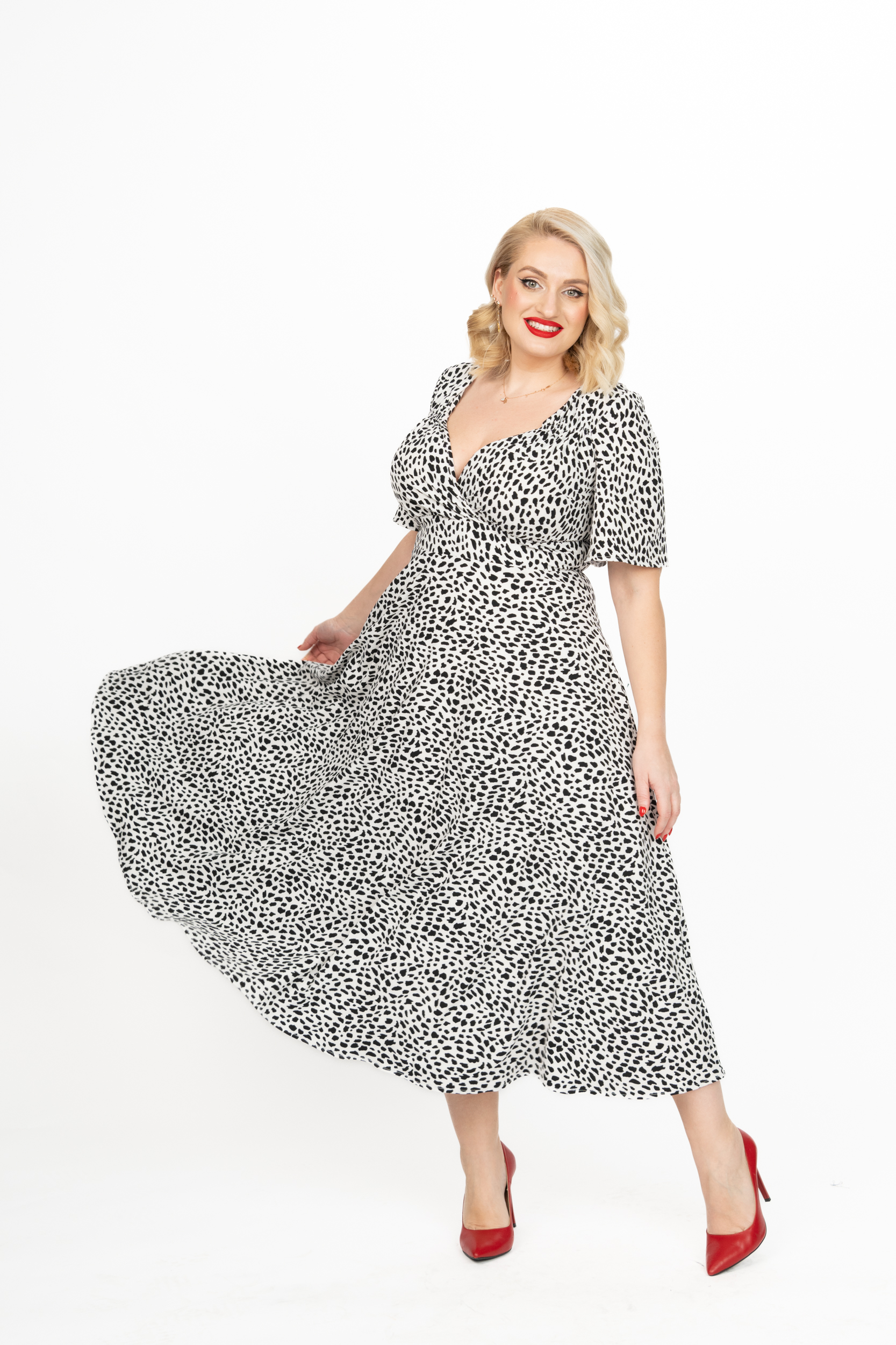 Rochia TEODORITA alba cu picouri negre IDU FASHION8