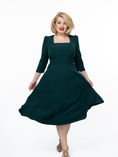 IDU Fashion - Stil fără măsură 14 Rochia Magda verde idu fashion plus size ioana dumitrache15