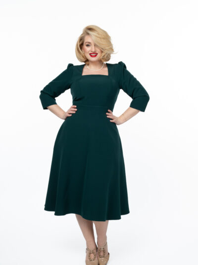 IDU Fashion - Stil fără măsură 13 Rochia Magda verde idu fashion plus size ioana dumitrache2