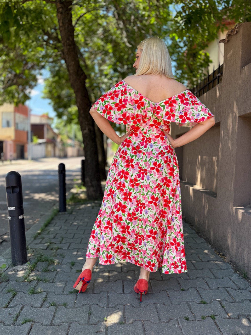 IDU Fashion - Stil fără măsură 25 Rochia Raluca flori colorate viscoza idu fashion plus size1
